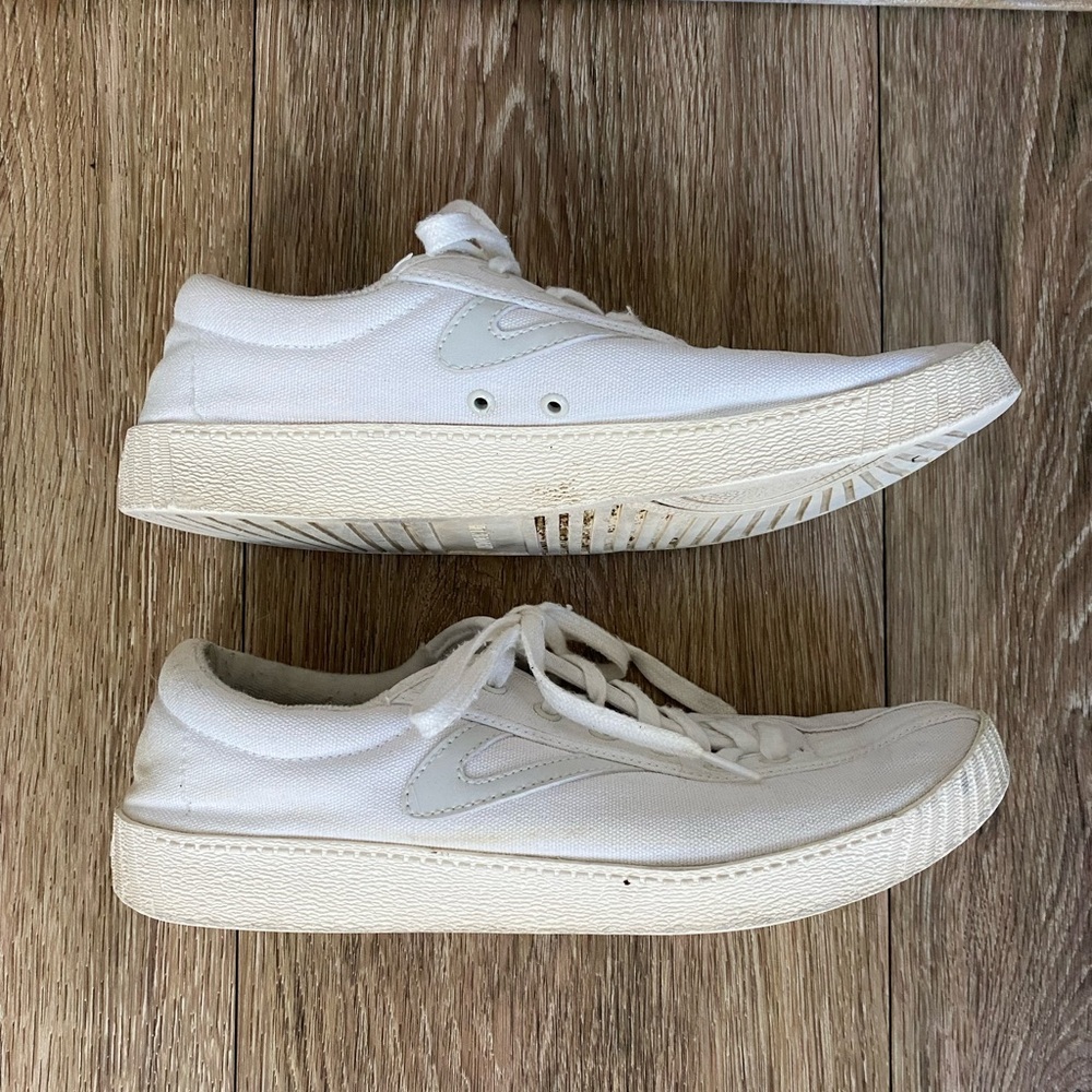 Vintage Tretorn Nylite Plus Canvas Sneaker in White Size 9.5 - Picture 5 of 11